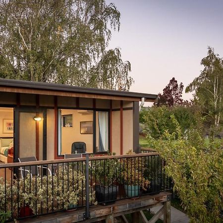 Private And Peaceful Studio Apartment Wanaka Bagian luar foto