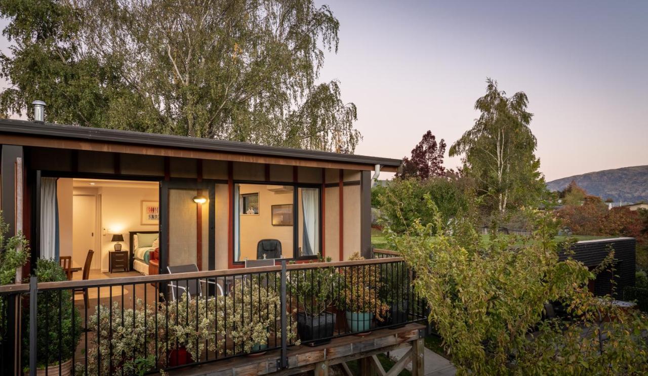 Private And Peaceful Studio Apartment Wanaka Bagian luar foto